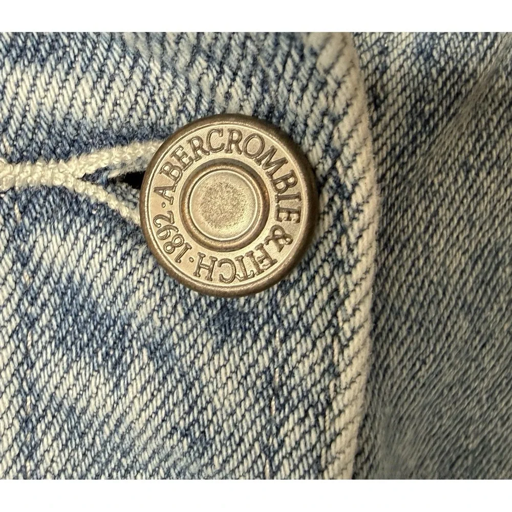 Abercrombie & Fitch Oversized Denim Shirt Jacket Shacket Light Wash Extra Large - Picture 4 of 9